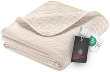 Ibena Nancy Tagesdecke 220x250 cm - Leichte Rosa Decke mit Zopfmuster für Luxuschlaf