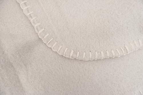 Uni Fleecedecke 130 x 170 cm Grau - Warm und bequem fürs ganze Jahr - Hochwertiger Materialwert - ![Hot-Search-Keyword]