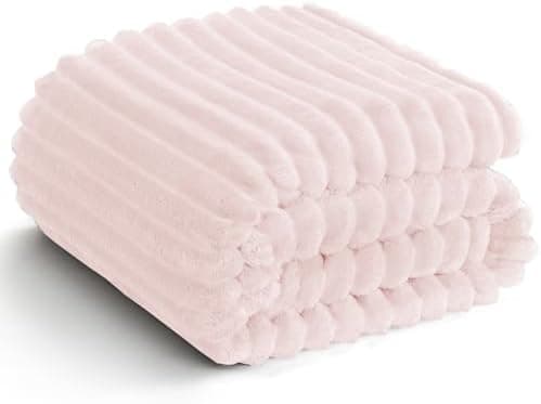 WAVVE Kuscheldecke Flauschig für Zimmer Deko, Sofadecke weicher Fleecedeckenausschnitt, Wohnraum Accessoire 130x150cm Gr