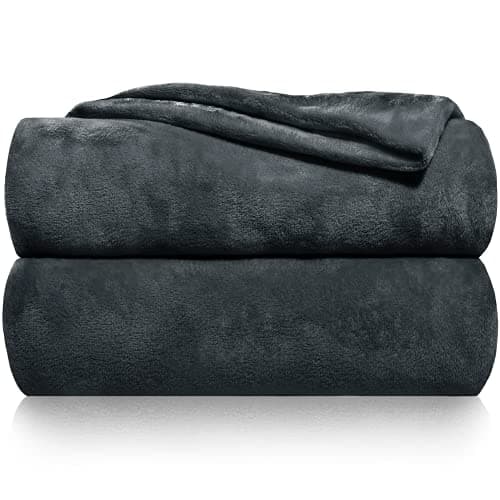 Gräfenstayn® Kuscheldecke flauschig & super weich - hochwertige Fleecedecke als Wohndecke & Tagesdecke - Overlap-Decke f