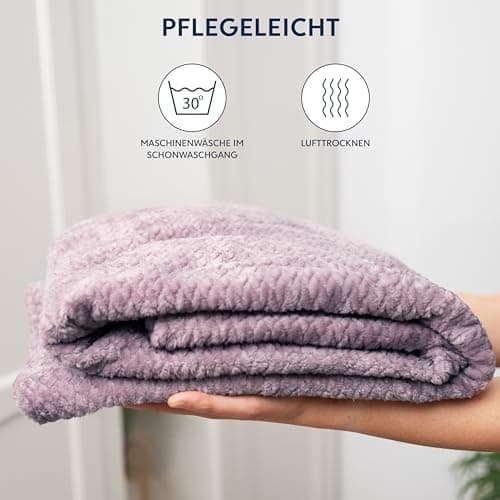 Dreamzie - Flauschig Fleecedecke 100% Polyester - Weicher Haptik - Lila - Kuscheldeko für Sofa und Bett - Großformat 130