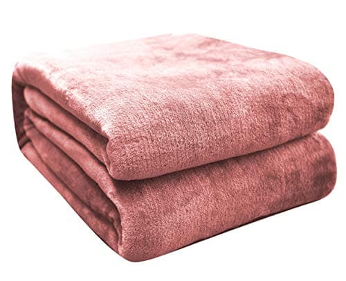 FARFALLAROSSA Oeko-TEX Flauschig Kuscheldecke 130x160 cm - Super Weiche Fleecedecke als Sofaüberwurf - Wohndecke Gelb OE