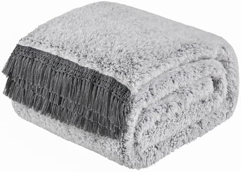EMME Flauschige Sherpa Kuscheldecke Oeko-Tex 150x200 cm, perfekt für Winterspazieren und Relaxen - doppelseitig weich, l