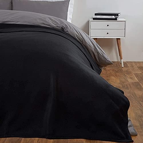 DREAMSCENE Schwarz Fleecedecke, warm und bequem für Winter, Bettüberwurf und Couchbezug, 150 x 200 cm OEKO-TEX STANDARD