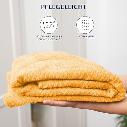 Dreamzie - Flauschig Fleecedecke 100% Polyester - Weicher Haptik - Lila - Kuscheldeko für Sofa und Bett - Großformat 130