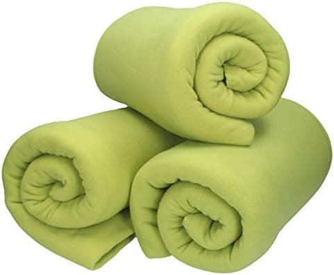 Betz Fleecedecke – weiche Wohndecke & Kuscheldecke – fürs Sofa & Bett – flauschig, leicht, wärmend & pflegeleicht – lila