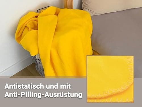 ZOLLNER Kuscheldecke in Taupe - weiche Couchdecke 130x170 cm - waschbar bis 95°C - Hotelqualität - Oeko Tex® Zertifizier
