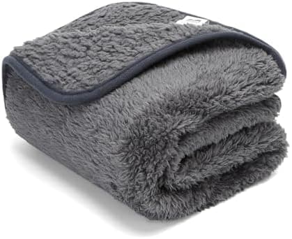 Nobleza Weiche Fleecedecke für Hund und Katze, Waschbar, Warm und Komfortabel - Grau 100x80cm  
Nobleza Waschbare Hunded