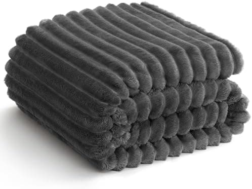 WAVVE Kuscheldecke Flauschig für Zimmer Deko, Sofadecke weicher Fleecedeckenausschnitt, Wohnraum Accessoire 130x150cm Gr