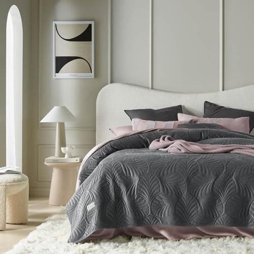 ROOM99 Elegante Tagesdecke Puderrosa, ideal für Bett und Sofa - Vielseitige Steppdecke 170 x 210 cm, OEKO-TEX STANDARDS