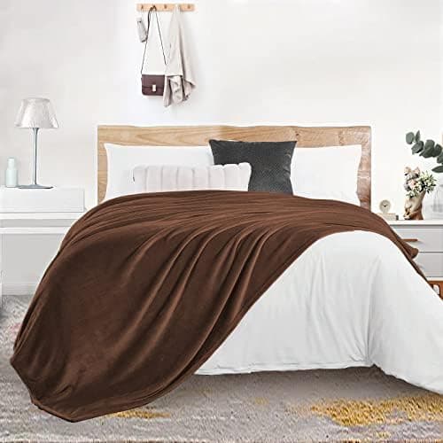 FARFALLAROSSA Oeko-TEX Flauschig Kuscheldecke 130x160 cm - Super Weiche Fleecedecke als Sofaüberwurf - Wohndecke Gelb OE