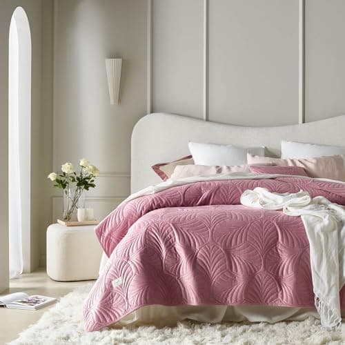 ROOM99 Elegante Tagesdecke Puderrosa, ideal für Bett und Sofa - Vielseitige Steppdecke 170 x 210 cm, OEKO-TEX STANDARDS