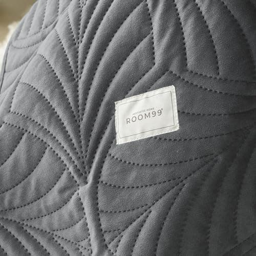 ROOM99 Elegante Tagesdecke Puderrosa, ideal für Bett und Sofa - Vielseitige Steppdecke 170 x 210 cm, OEKO-TEX STANDARDS