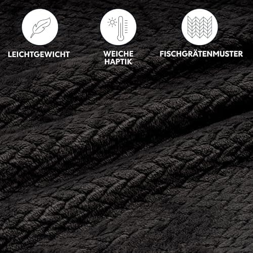 Dreamzie - Flauschig Fleecedecke 100% Polyester - Weicher Haptik - Lila - Kuscheldeko für Sofa und Bett - Großformat 130