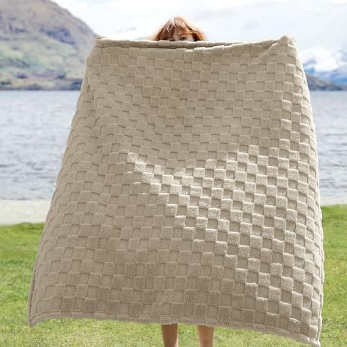 BEDSURE Kuscheldecke Flauschig - Weiche Warme für Zimmer Deko, Wohn- & Kuscheldecken, Hellbraun, 130 x 170 cm OEKO-TEX S