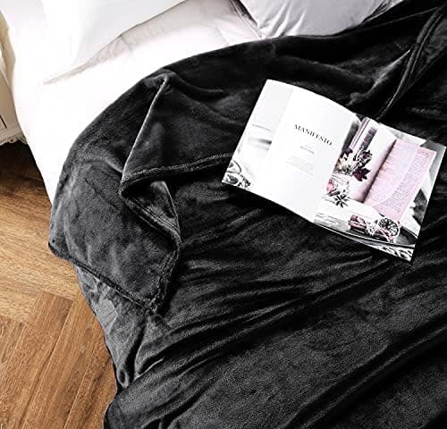 TASTHROW Weiche Fleecedecke für Wohnzimmer, Soft und Warm Tagesdecke, perfekt für Familie und Gäste (Rosa, 130x180cm)