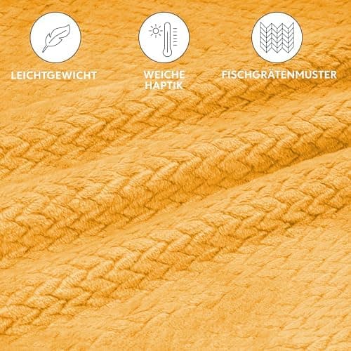 Dreamzie - Flauschig Fleecedecke 100% Polyester - Weicher Haptik - Lila - Kuscheldeko für Sofa und Bett - Großformat 130