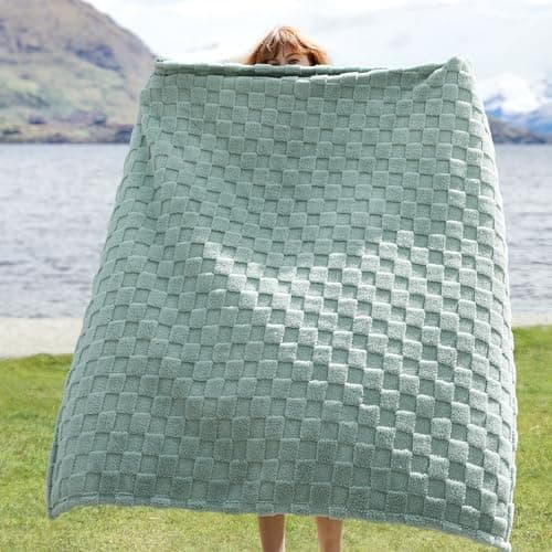 BEDSURE Kuscheldecke Flauschig - Weiche Warme für Zimmer Deko, Wohn- & Kuscheldecken, Hellbraun, 130 x 170 cm OEKO-TEX S