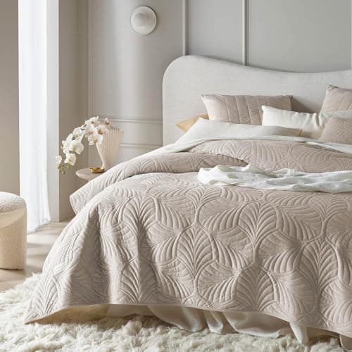 ROOM99 Elegante Tagesdecke Puderrosa, ideal für Bett und Sofa - Vielseitige Steppdecke 170 x 210 cm, OEKO-TEX STANDARDS