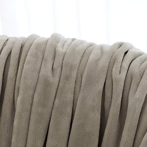 Mixibaby Kuscheldecke extra weich & warm als Sofadecke oder Bettüberwurf