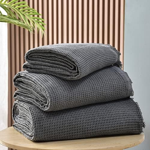 GAOWEI Premium Tagesdecke Grau - Multiwertige Sofa Cover 180x230cm - Dekorative Fransen, Groß Waffelmuster, als Bett- un