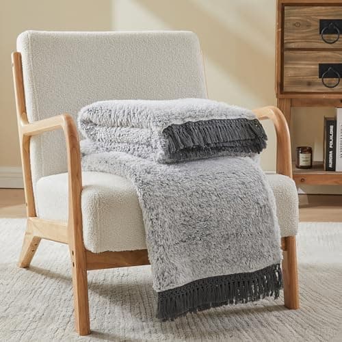 EMME Flauschige Sherpa Kuscheldecke Oeko-Tex 150x200 cm, perfekt für Winterspazieren und Relaxen - doppelseitig weich, l