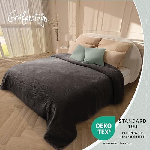 Gräfenstayn Premium Tagesdecke Anthrazit - weich, knitterfrei & pflegeleicht - Nahtlose Steppung & Blatt-Design - Bett &