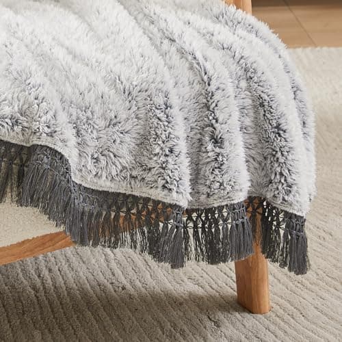 EMME Flauschige Sherpa Kuscheldecke Oeko-Tex 150x200 cm, perfekt für Winterspazieren und Relaxen - doppelseitig weich, l
