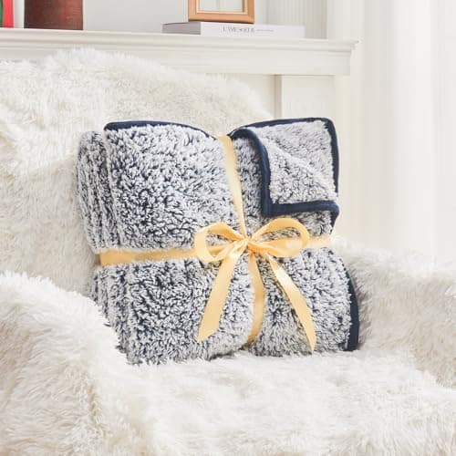 EMME Flauschige Sherpa Kuscheldecke Oeko-Tex 150x200 cm, perfekt für Winterspazieren und Relaxen - doppelseitig weich, l
