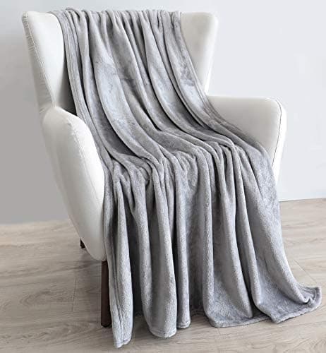 TASTHROW Weiche Fleecedecke für Wohnzimmer, Soft und Warm Tagesdecke, perfekt für Familie und Gäste (Rosa, 130x180cm)