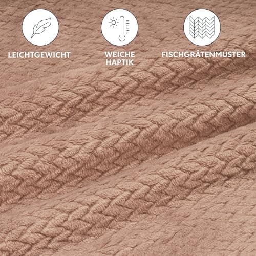 Dreamzie - Flauschig Fleecedecke 100% Polyester - Weicher Haptik - Lila - Kuscheldeko für Sofa und Bett - Großformat 130