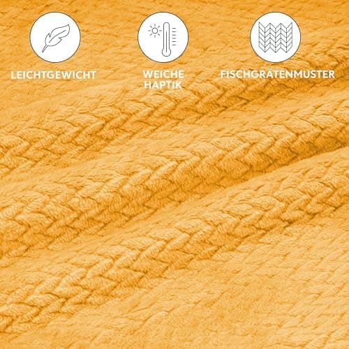 Dreamzie - Flauschig Fleecedecke 100% Polyester - Weicher Haptik - Lila - Kuscheldeko für Sofa und Bett - Großformat 130