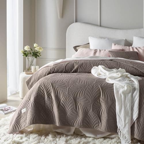 ROOM99 Elegante Tagesdecke Puderrosa, ideal für Bett und Sofa - Vielseitige Steppdecke 170 x 210 cm, OEKO-TEX STANDARDS