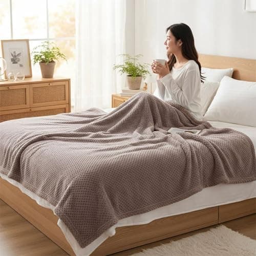 Kuscheldecke Flauschig für Sofa, Couch und Bett, 130 x 160 cm, 3D-Touch-Erlebnis, Khaki