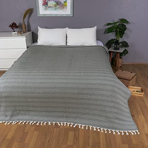 Tuiste Einzelbett Tagesdecke Hellgrau, kuschelige Couchüberwurf, Sommerdecke 150x200 cm  
Tuiste Einzelbett Tagesdecke H