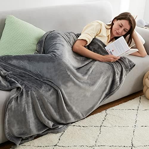 EHEYCIGA Flauschig weiche Kuscheldecke Grau 130x165 für Wohnzimmer und Sofa OEKO-TEX
| EHEYCIGA weiche warme Fleecedeck