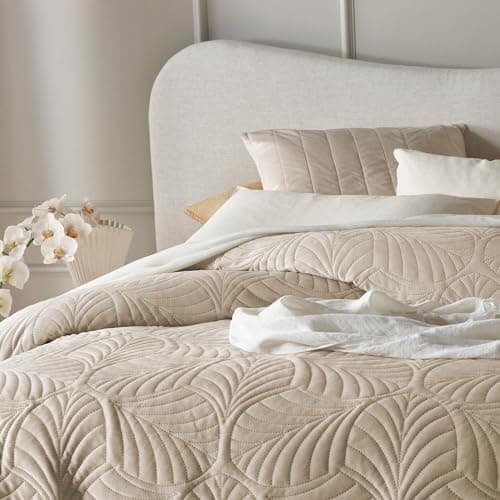 ROOM99 Elegante Tagesdecke Puderrosa, ideal für Bett und Sofa - Vielseitige Steppdecke 170 x 210 cm, OEKO-TEX STANDARDS