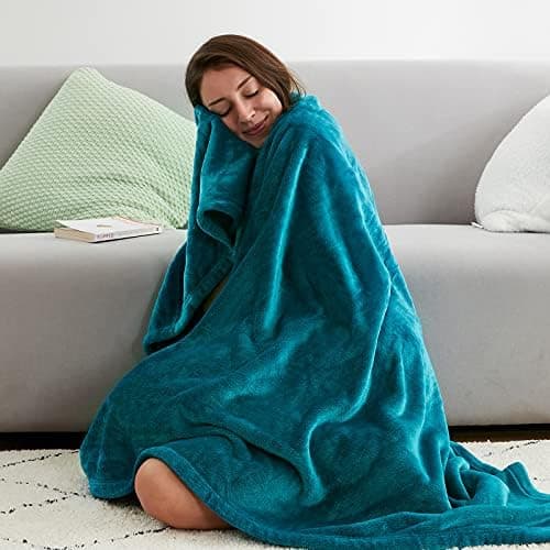 EHEYCIGA Flauschig weiche Kuscheldecke Grau 130x165 für Wohnzimmer und Sofa OEKO-TEX
| EHEYCIGA weiche warme Fleecedeck