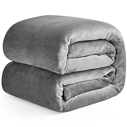 EHEYCIGA Flauschig weiche Kuscheldecke Grau 130x165 für Wohnzimmer und Sofa OEKO-TEX
| EHEYCIGA weiche warme Fleecedeck