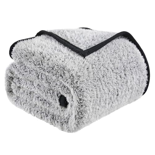 EMME Flauschige Sherpa Kuscheldecke Oeko-Tex 150x200 cm, perfekt für Winterspazieren und Relaxen - doppelseitig weich, l
