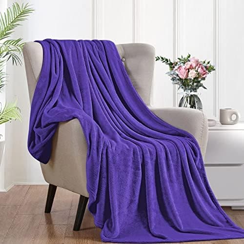 FARFALLAROSSA Oeko-TEX Flauschig Kuscheldecke 130x160 cm - Super Weiche Fleecedecke als Sofaüberwurf - Wohndecke Gelb OE