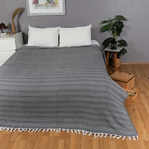 Tuiste Einzelbett Tagesdecke Hellgrau, kuschelige Couchüberwurf, Sommerdecke 150x200 cm  
Tuiste Einzelbett Tagesdecke H
