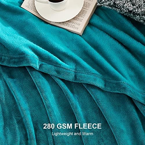 EHEYCIGA Flauschig weiche Kuscheldecke Grau 130x165 für Wohnzimmer und Sofa OEKO-TEX
| EHEYCIGA weiche warme Fleecedeck