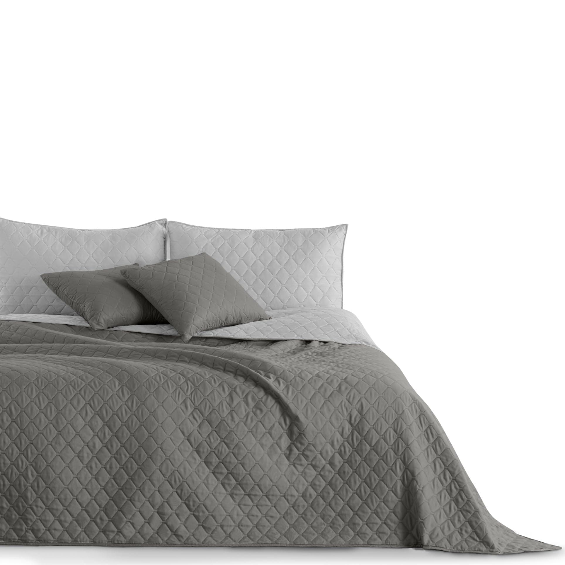 DecoKing Tagesdecke 260 x 280 Steel Silver Grey Dimgray Zweiseitig Pflegeleicht Axel